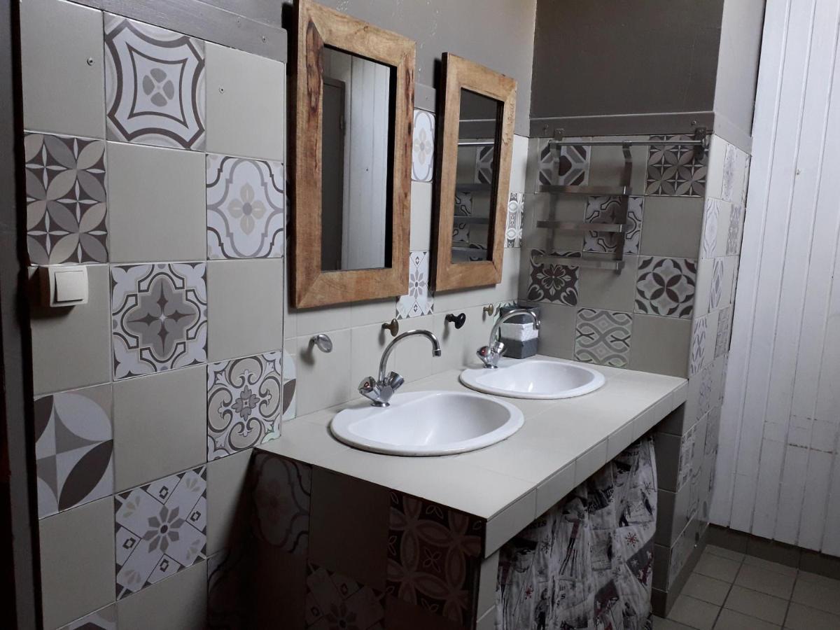Les Pinees Hotel Chateauroux-les-Alpes Ngoại thất bức ảnh