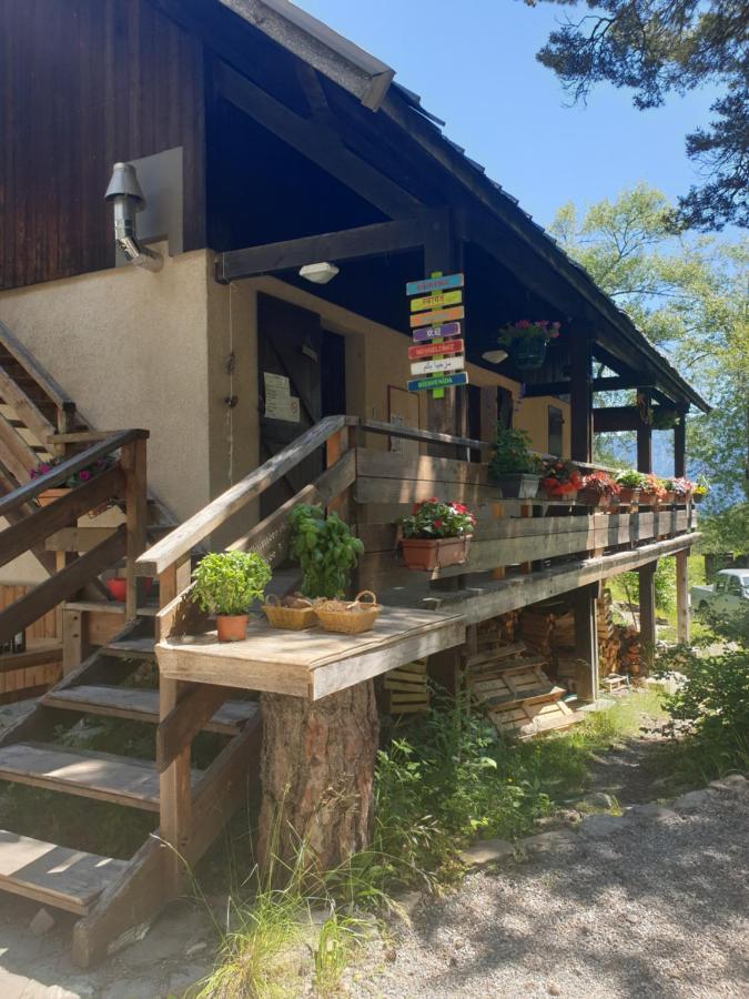 Les Pinees Hotel Chateauroux-les-Alpes Ngoại thất bức ảnh